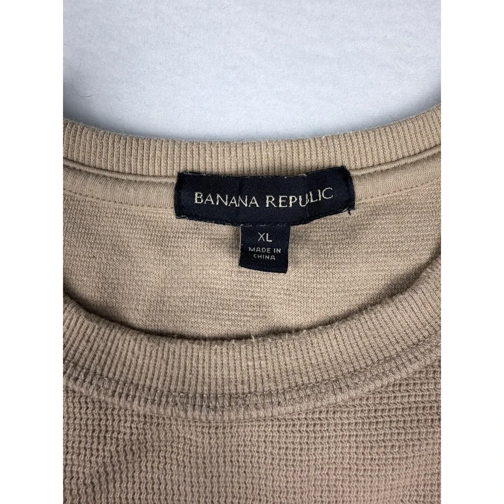 Banana Republic Mens XL Tan Waffle Knit Long Sleeve Crew Neck Shirt 1786395